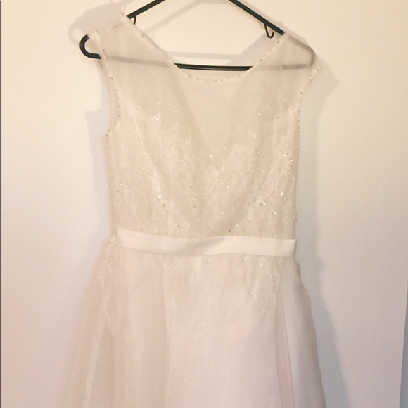 White lace prom dress!! - Picture 2 of 6